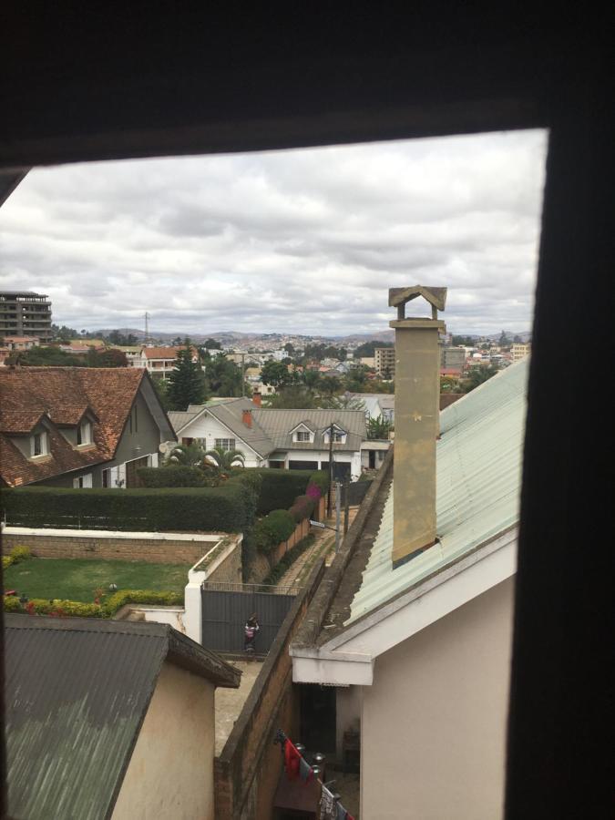 Le Fumoir Guest House Chambre Double Antananarivo Exterior foto